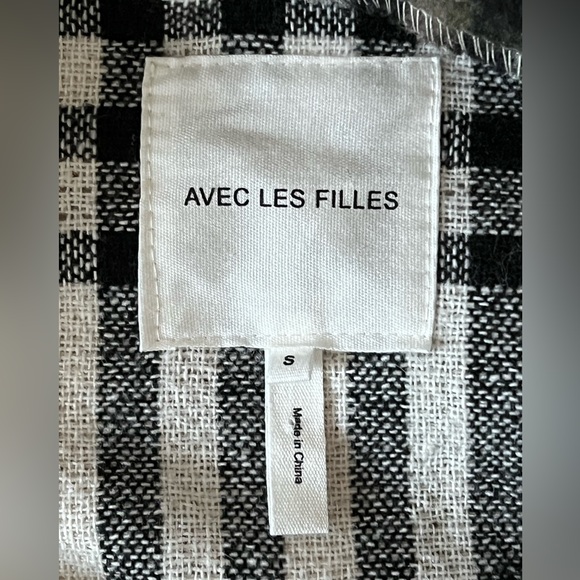 Black Shacket - Picture 4 of 5